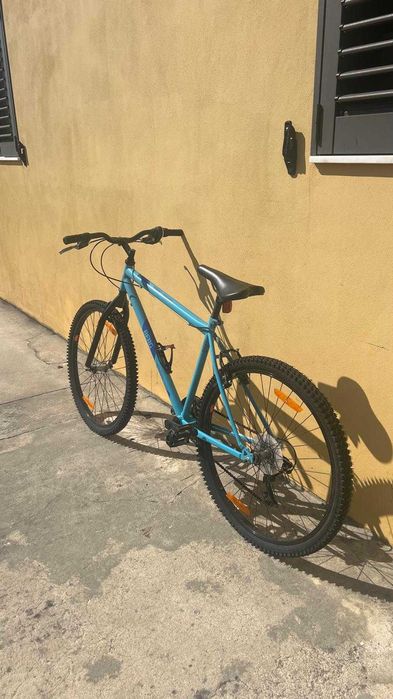 Bicicleta c/nova