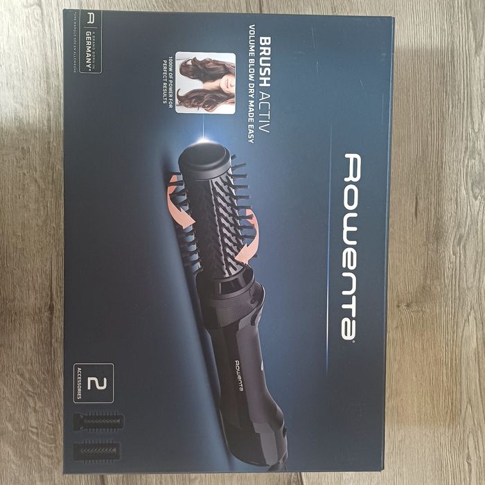 Фен щітка новий,на гарантії