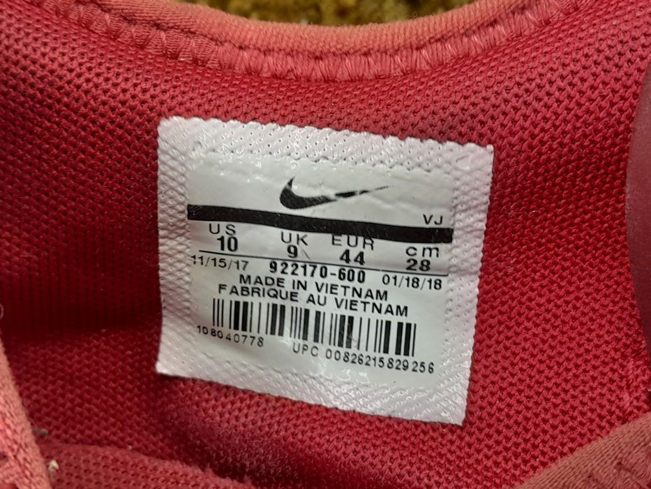 Кросівки оригінал Nike  Dualtone Racer 44 розмір.