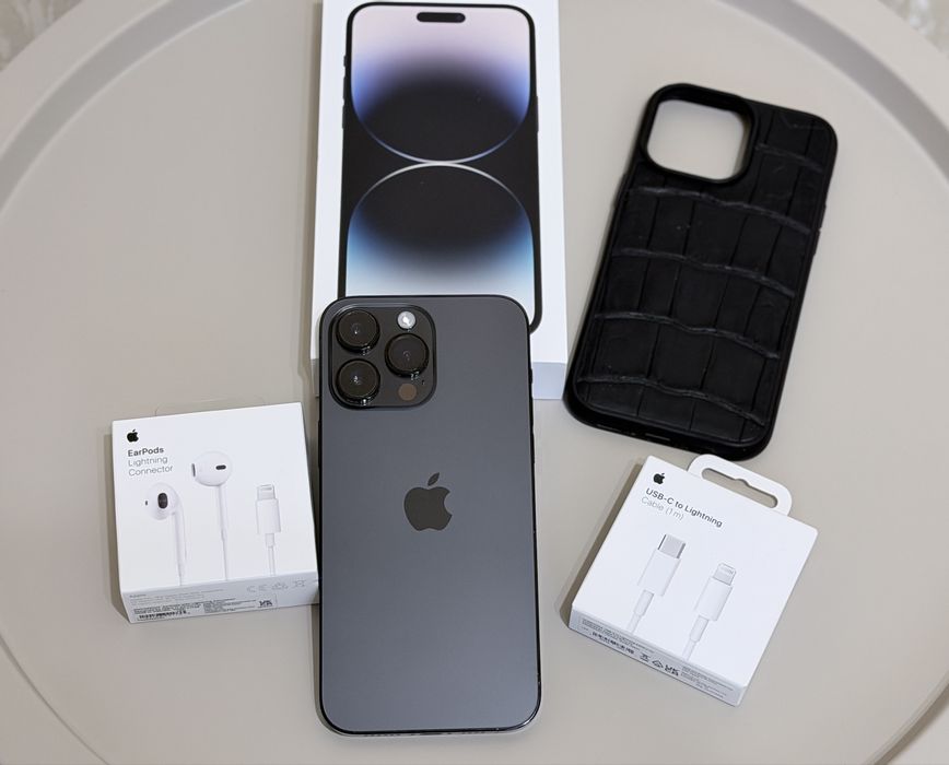 Смартфон Apple iPhone 14 Pro Max колір Space Black