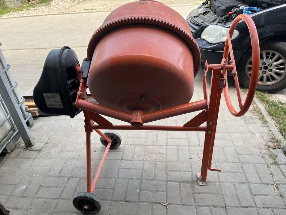 Betoniarka expert 130 k mu156 130/100dm3 0,7 kw 230v