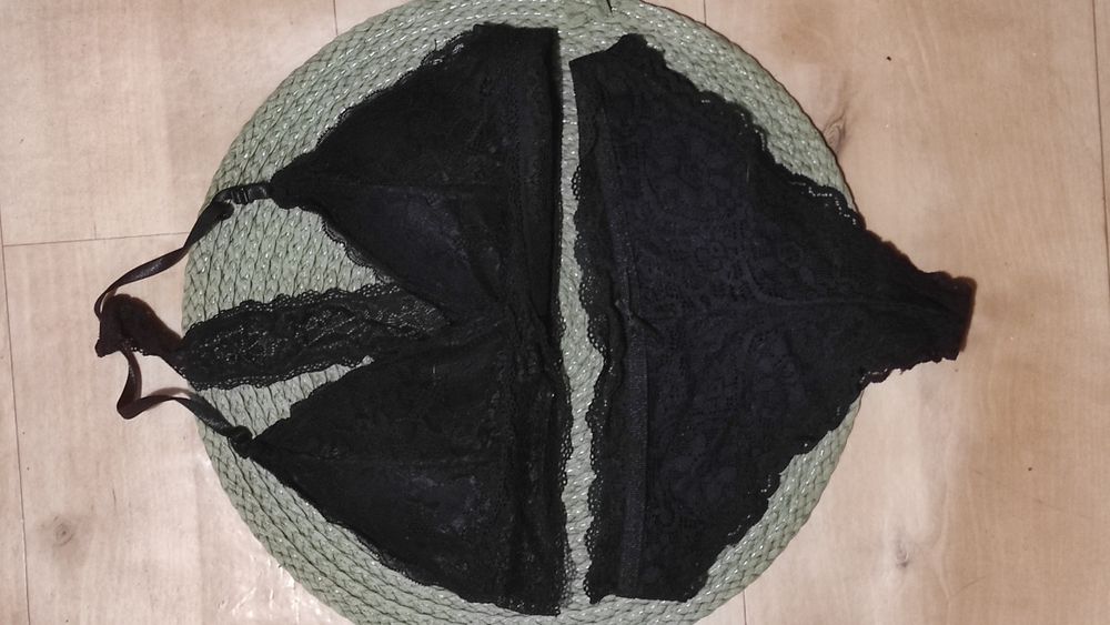 Komplet bielizny damskiej