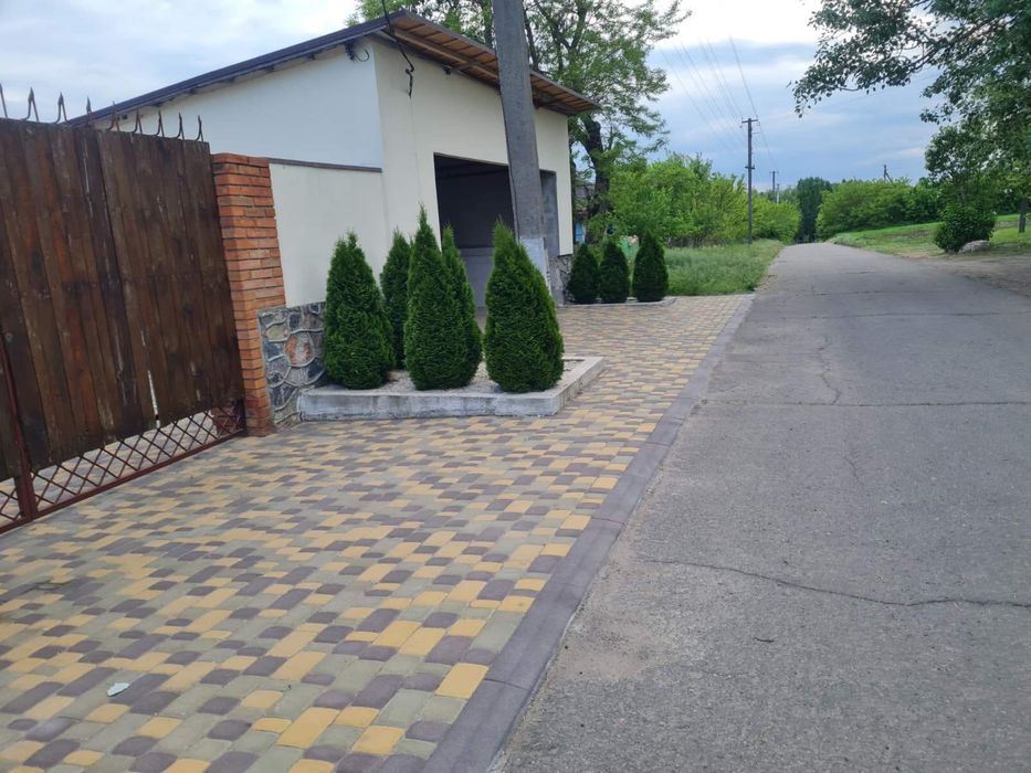 Укладка тротуарной плитки