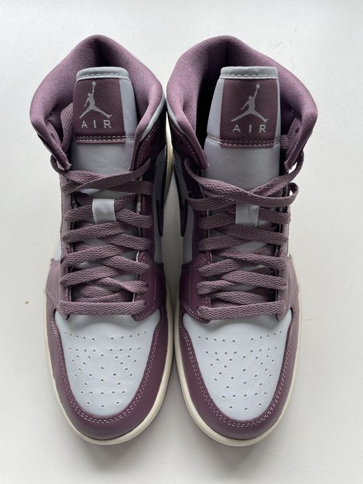 Кросівки Nike Air Jordan 1 Mid 'Sky J Mauve'