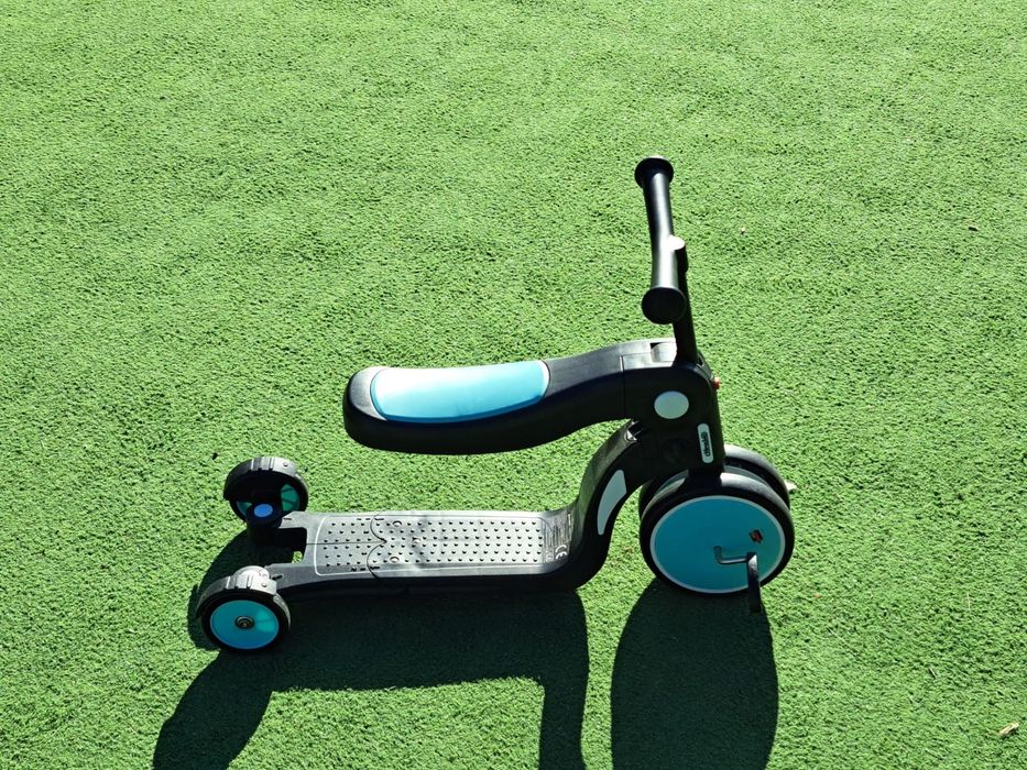Triciclo chipolino 4 em 1
