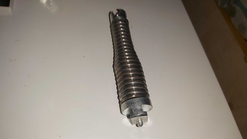 Przejściówka Redukcja sprężyny kanalizacyjne 22mm do 16mm