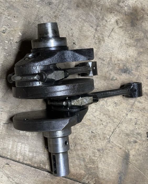 Колінвал дніпро мт 10 кмз