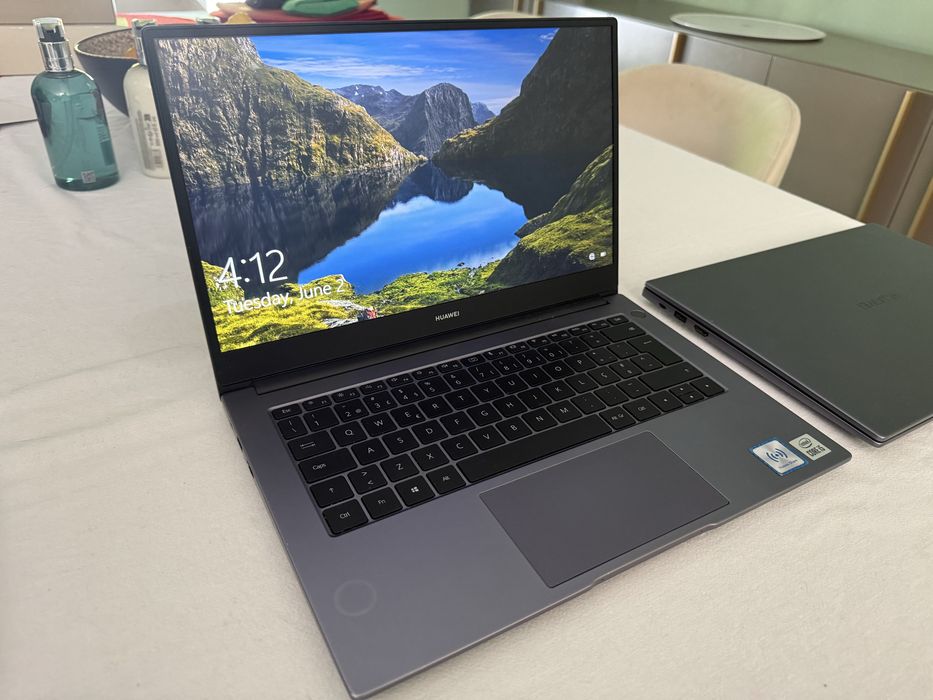 2 Portáteis Huawei MateBook D14 | i5 | 16GB RAM | 512GB SSD | Excelente Estado