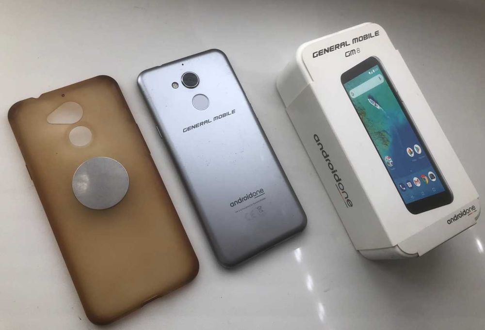 Смартфон General Mobile GM8