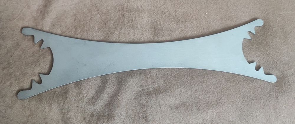 Rozpieraki do tuszy zwierzęcej