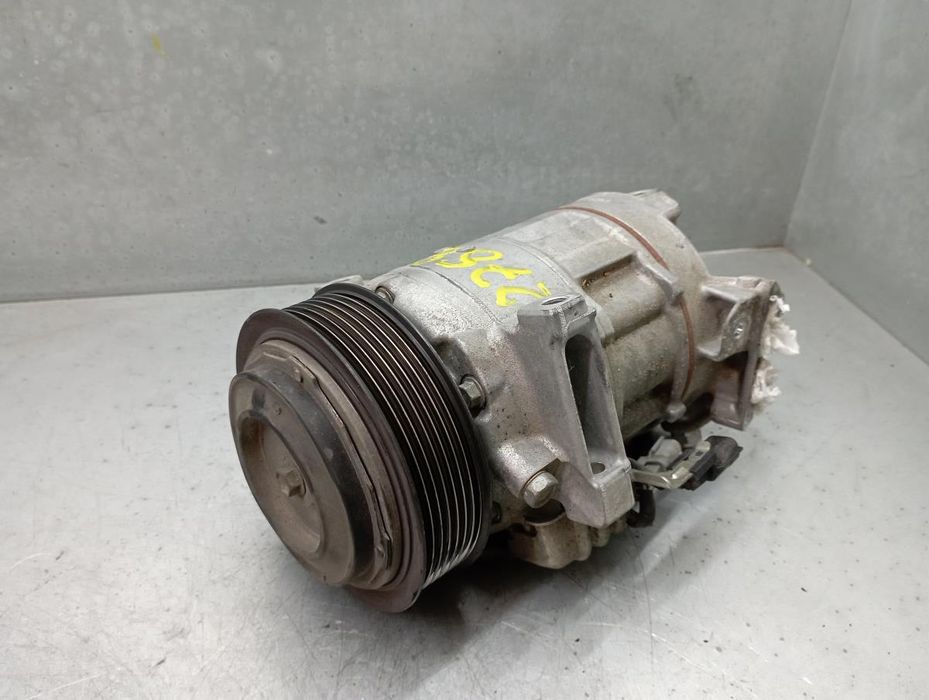 Compressor AC RENAULT Kadjar (HA_, HL_)