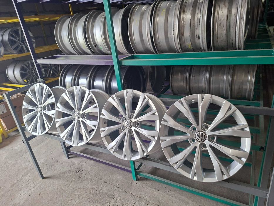 Оригінальні диски  Фольцваген 5/112 R17 7J ET40 Volkswagen.