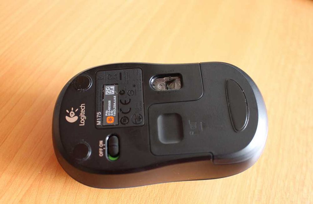Блютуз мишка logitech m175 в хорошому робочому стані