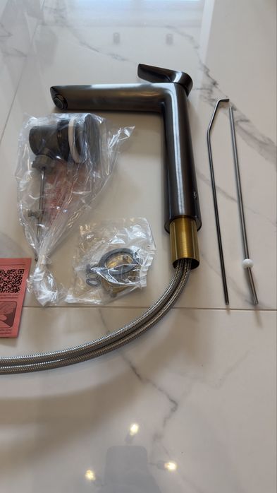 Bateria umywalkowa Hansgrohe Talis E 240.