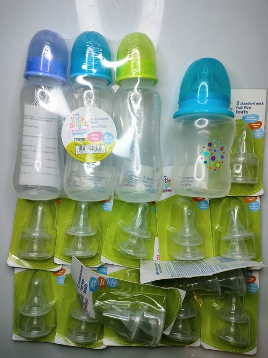 Little Angels zestaw butelek 3x0+,1x6+ ,26 dodatkowych smoczków