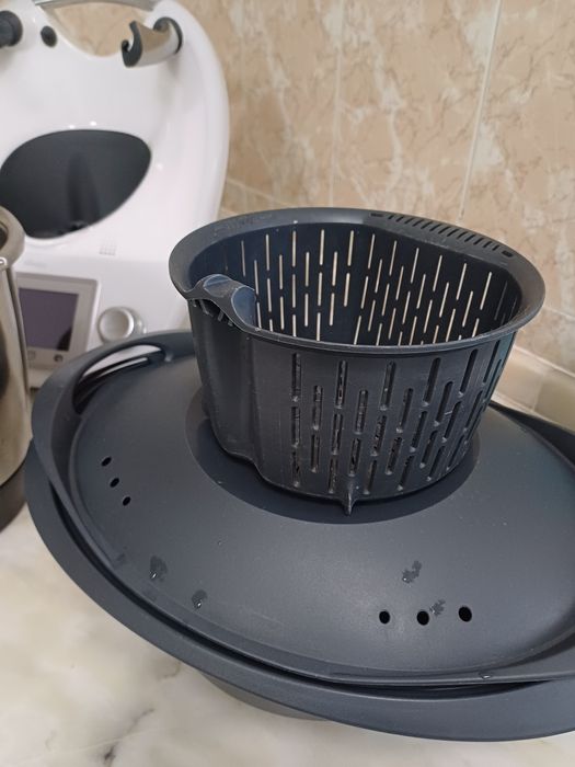 Bimby TM5 em muito bom estado