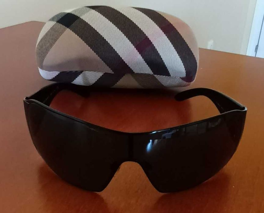 Óculos de Sol Burberry