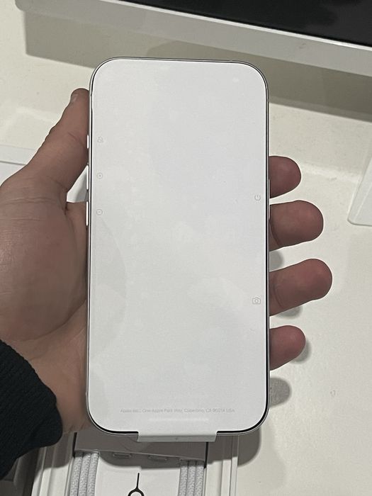 iPhone 16 128GB Branco