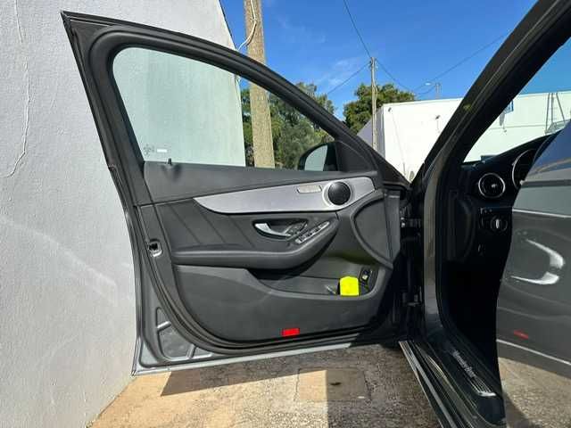 Mercedes-Benz C300 DE AMG LINE