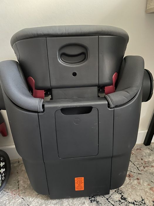 Крісло в авто  Britax Romer Kidfix2  s 3-12 років 15-36кг  на ізофікс