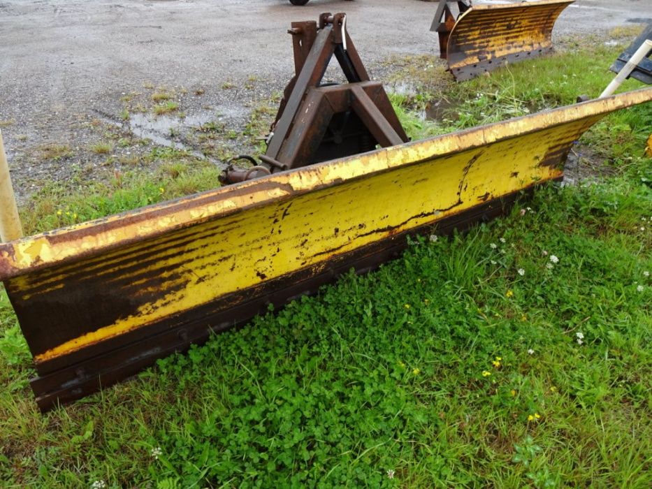 Pług do śniegu śnieżny odśnieżny Epoke Ursus Zetor Iseki Kubota TUZ