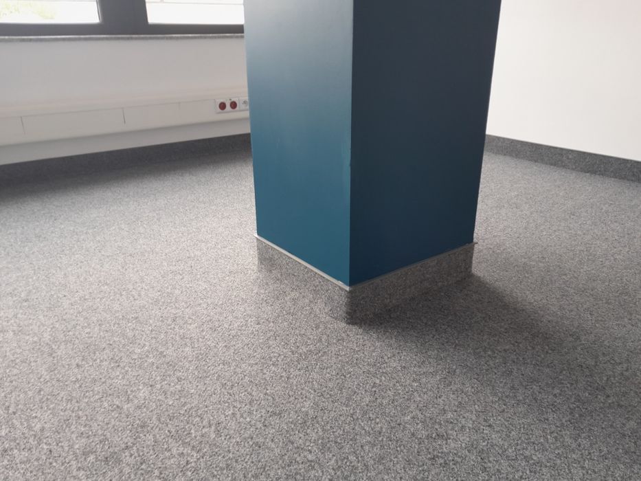 Montaż wykładzin, układanie wykładziny