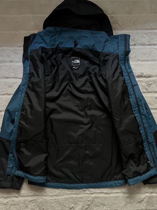 The North Face (S) HyVent Rain Jacket вітровка чоловіча куртка курточка