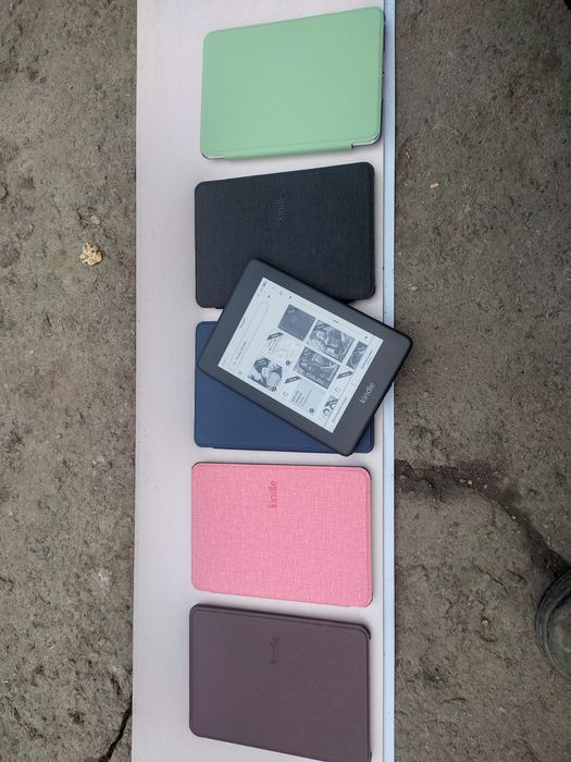 Шикарна електронна книга Kindle Paperwhite 10 з Америки.З підсвіткою.