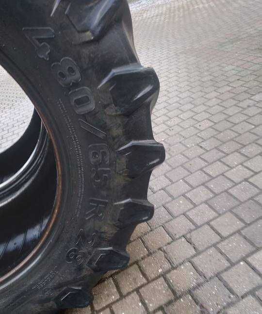 opony 480/65r28 PIRELLI TM800  BIEŻNIK OK 1,2 CM