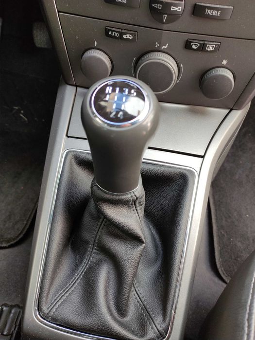 Carrinha Opel Astra, 1.4 a GPL, Muito Económica foto 3