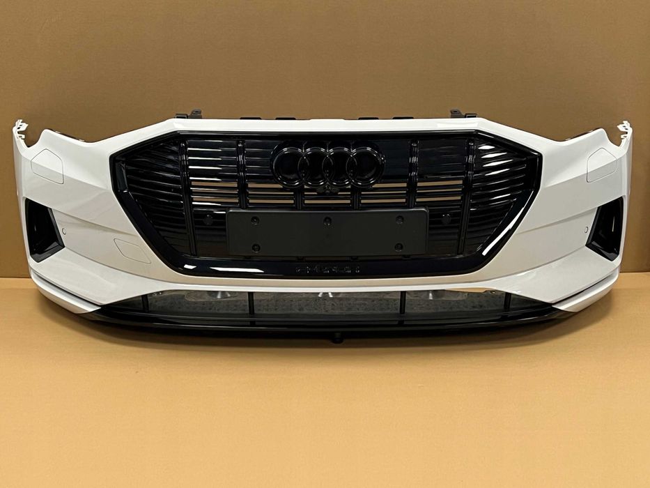 Audi 8q e-tron 4ke бампер