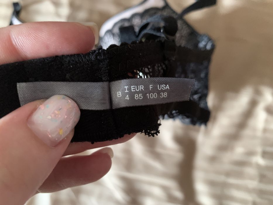 Бюстгалтер