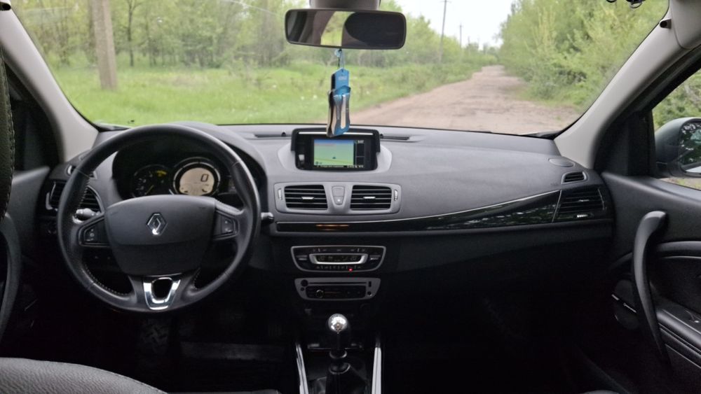 Продаю Renault Megane 3 bose