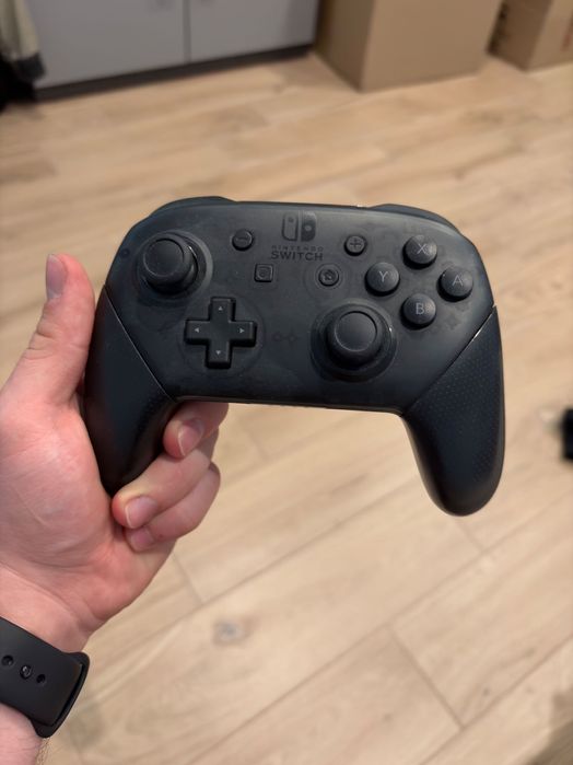 Nintendo switch pro controller