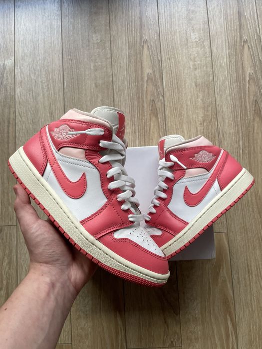 Nike Air Jordan 1 Mid