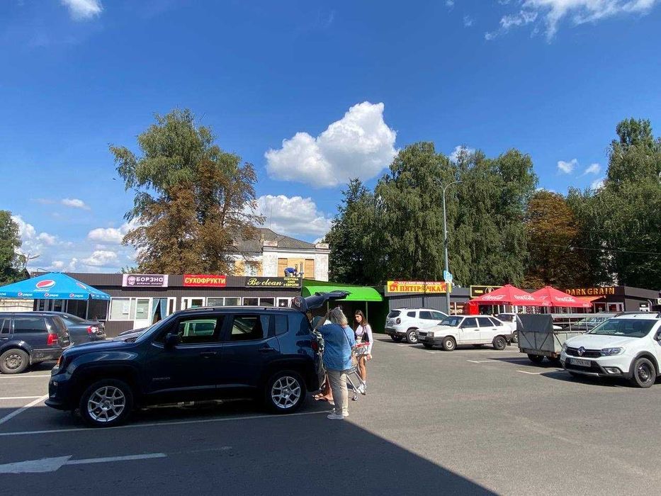ОРЕНДА КІОСКА МАФа площєю від 10 до 60 м на паркінгу Велмарт в Ніжині