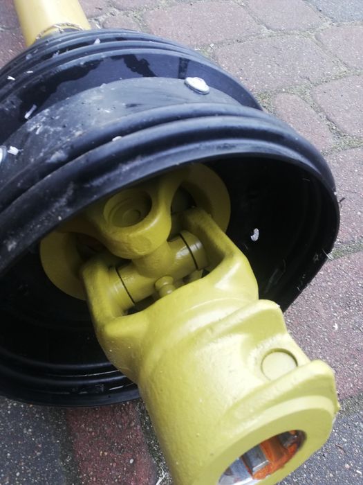 Wałek szerokokątny homokinetyczny przekaźnika mocy 120cm T4 520Nm