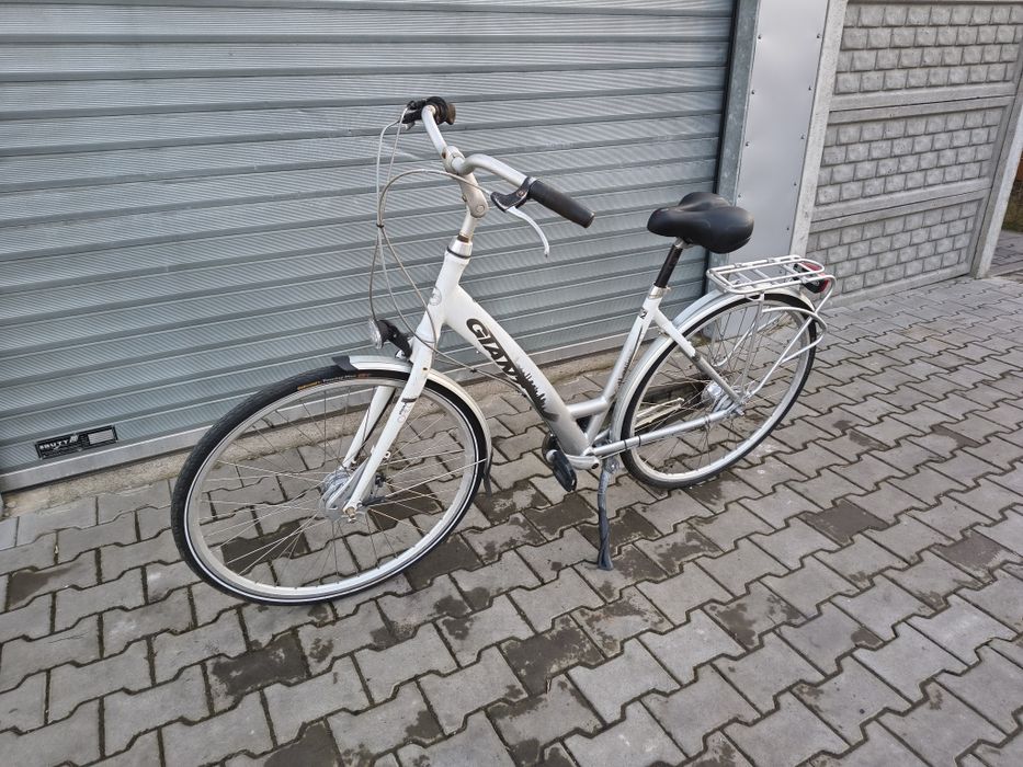 Sprzedam damkę Giant alu