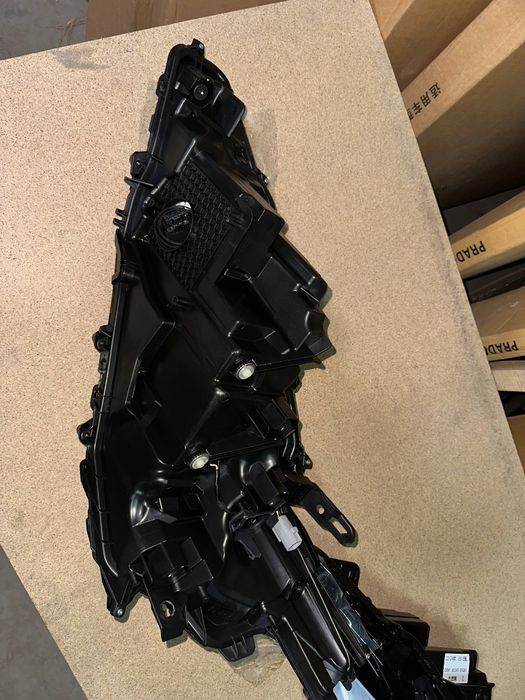 Фари, фара, фары Lexus ES 2022 2023 2024