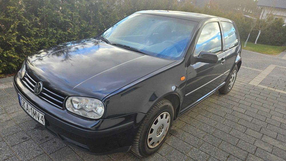 Volkswagen Golf IV - 1998 r. - 356 000