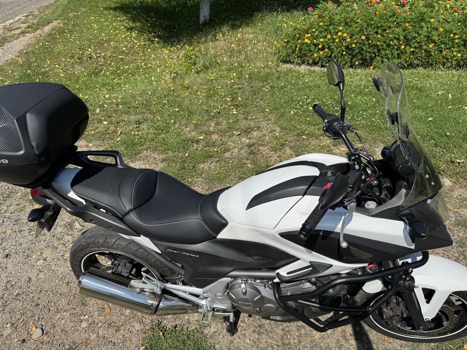 Продам мотоцикл в ідеальному стані Honda nc700x