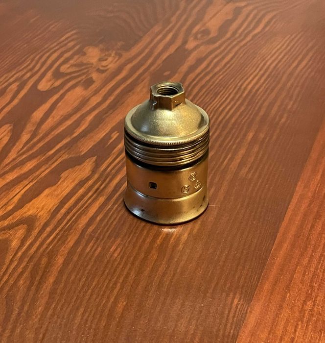 Stara stalowa przedwojenna oprawka mosiężna gwint E27