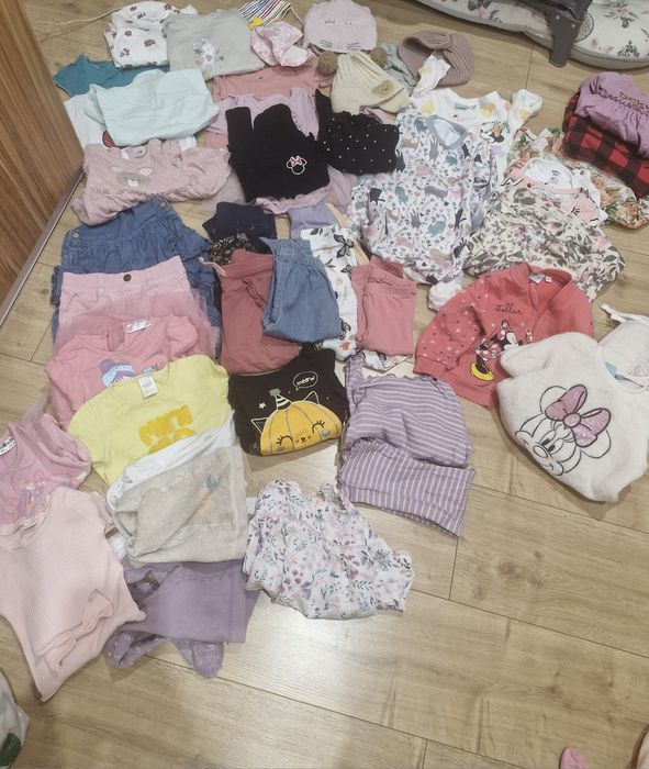 Paka ubranek dla dziewczynki