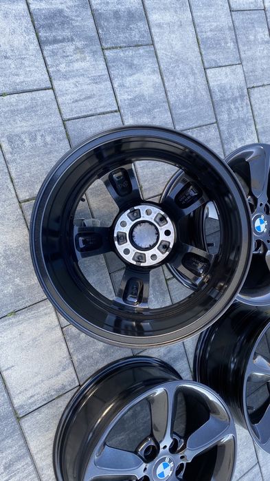 Felgi aluminiowe BMW F20 5x120 17 cali styling 382 czarny połysk
