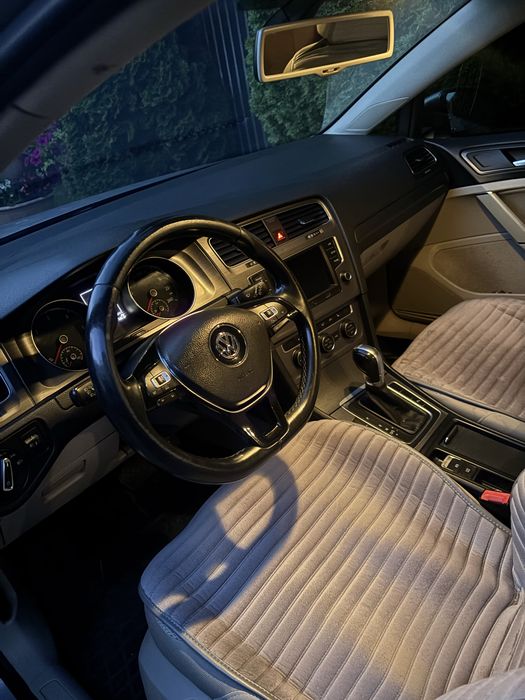 Продам  Volkswagen Golf 7