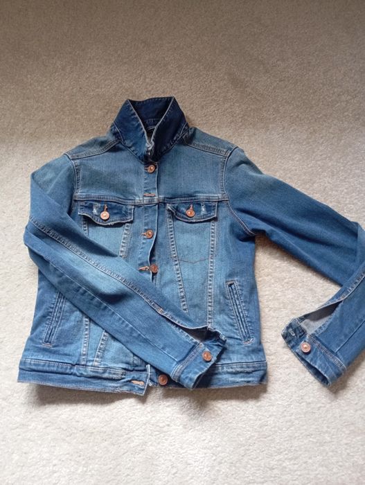 Casaco de ganga Tam M , usado uma vez.