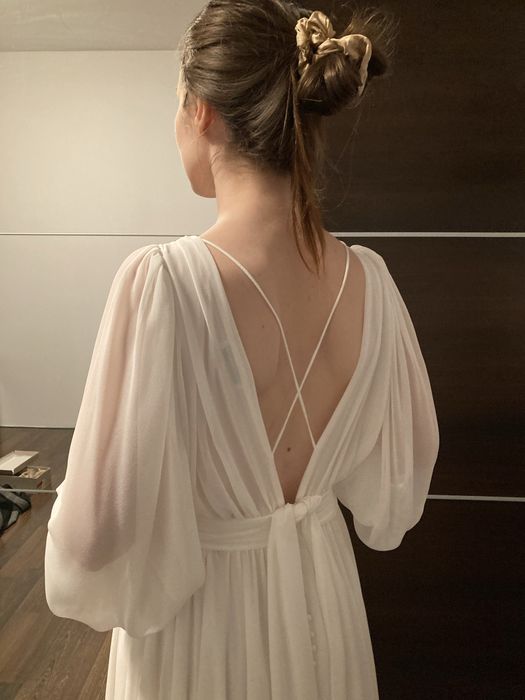 Suknia ślubna boho z długim rękawem