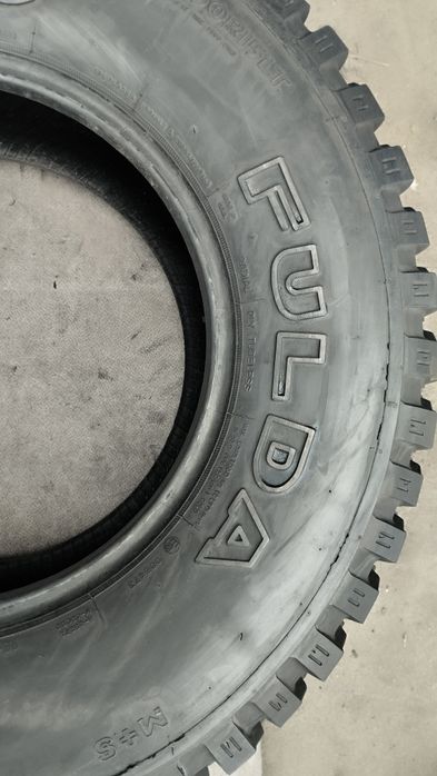 Продам шини 31*10,50R15