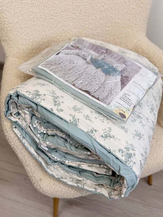 Акция! Комплект постільноі білизни Laura Grand мікросатин дві ковдри