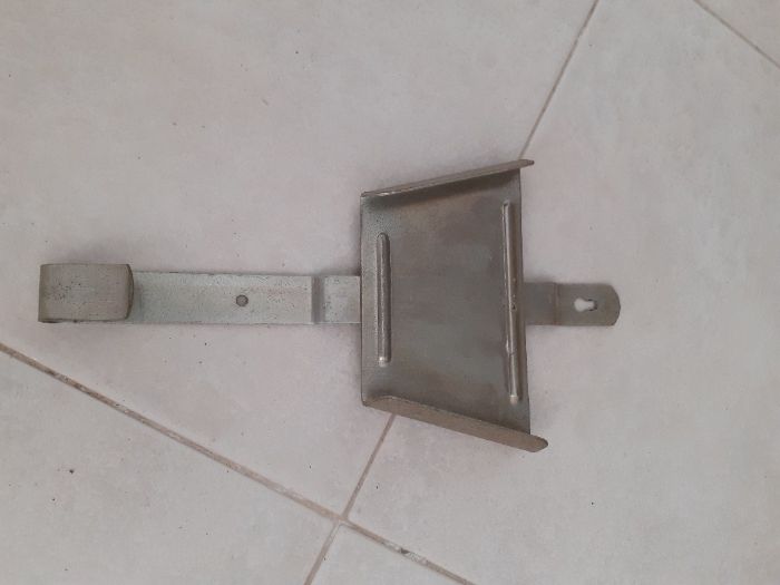 Suportes Chuveiro / ferro de engomar / pratos / cabide